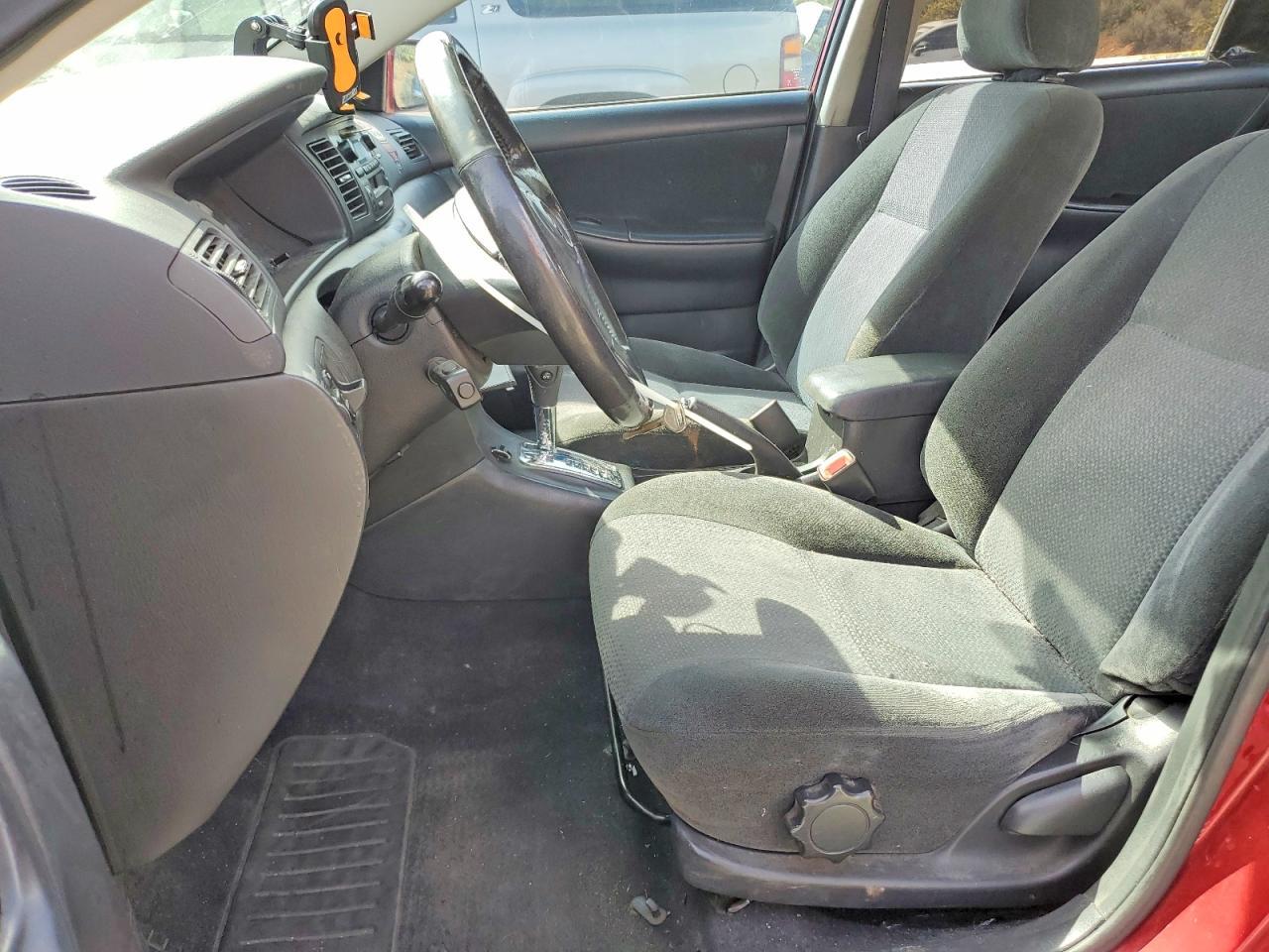 2004 TOYOTA COROLLA