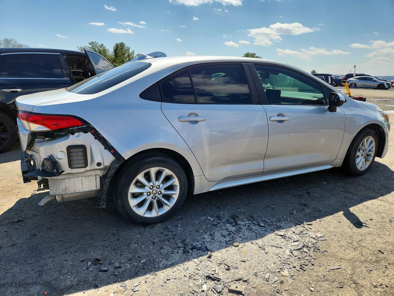 2022 TOYOTA COROLLA