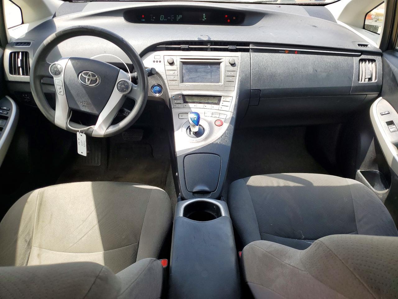 2014 TOYOTA PRIUS
