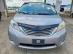 2012 TOYOTA SIENNA