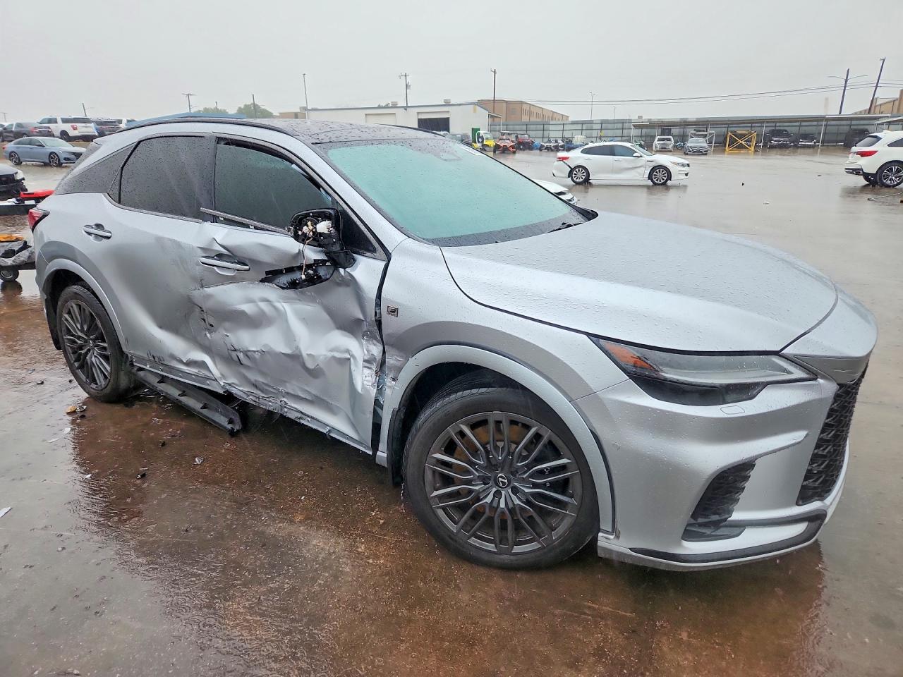 2023 LEXUS RX 500H