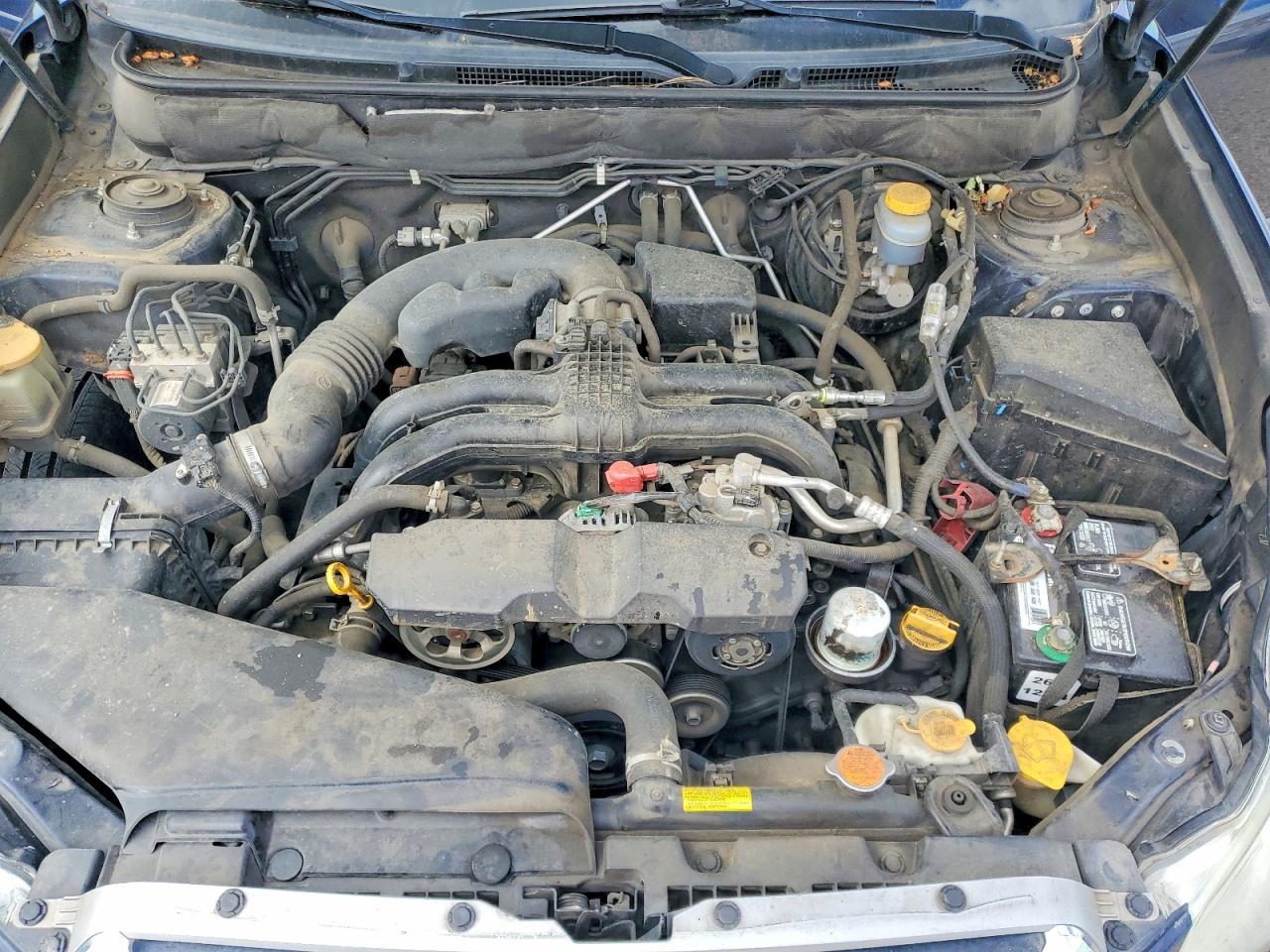 2013 SUBARU Outback