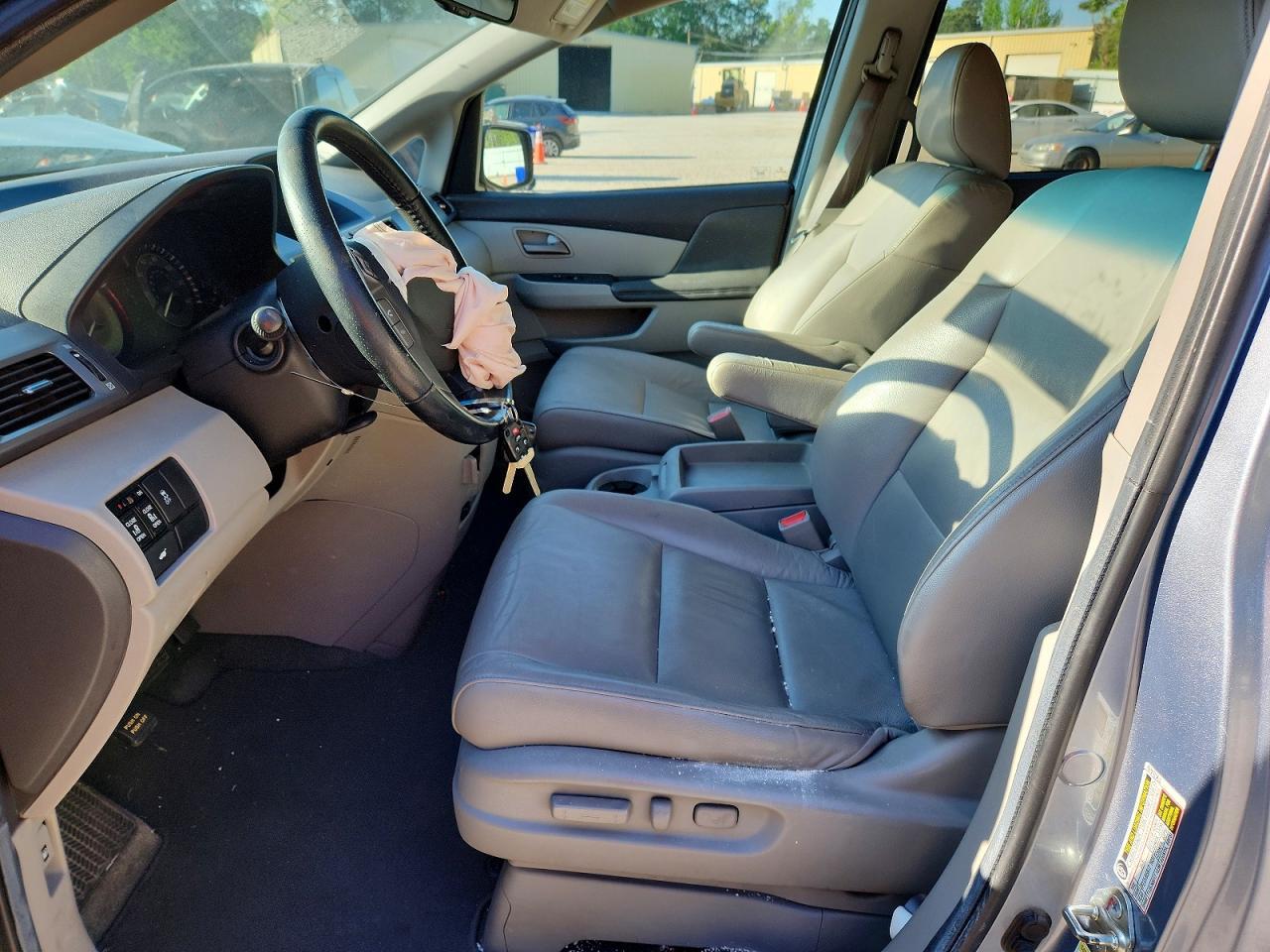 2011 HONDA ODYSSEY