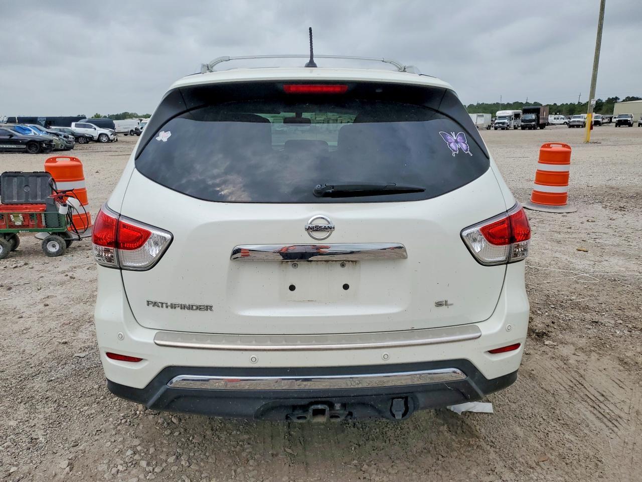 2016 NISSAN PATHFINDER