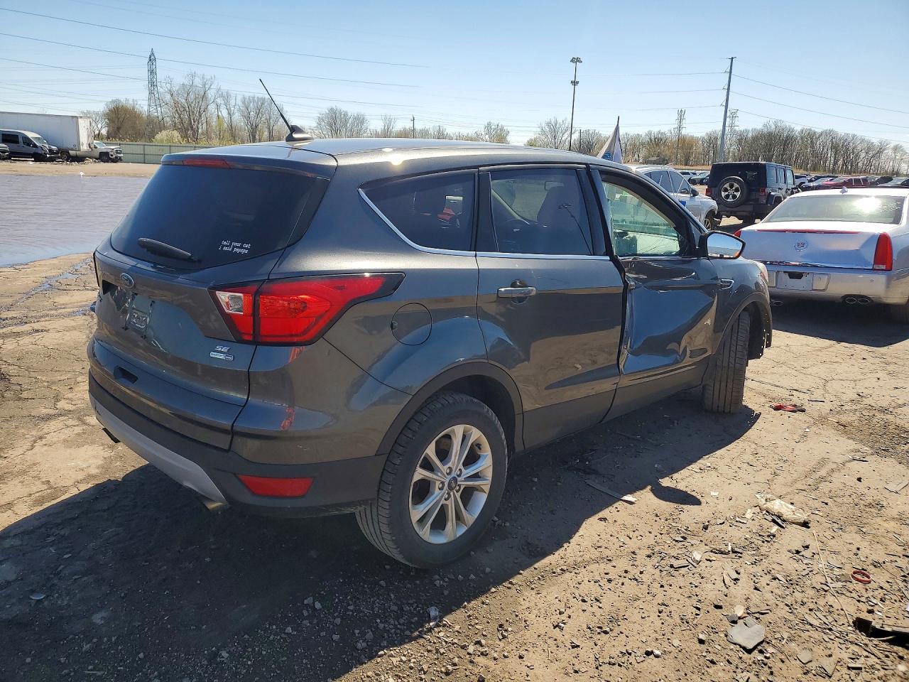 2019 FORD ESCAPE