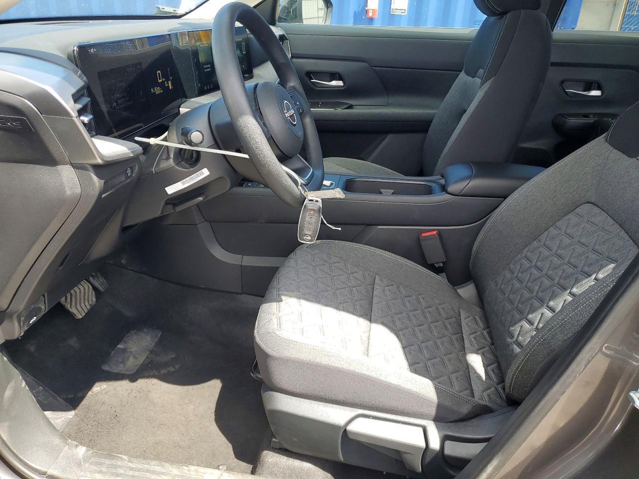 2026 NISSAN KICKS