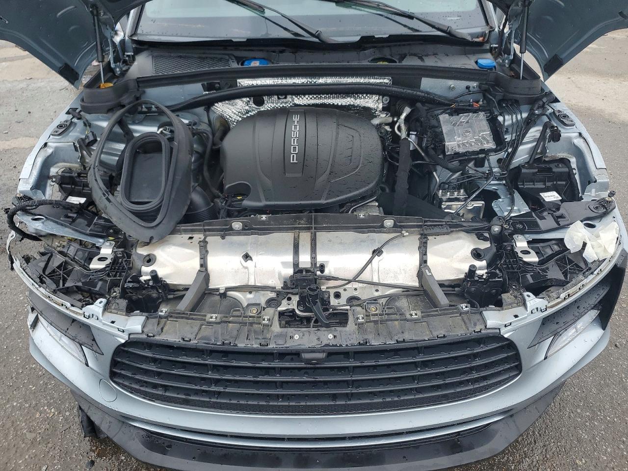 2021 PORSCHE Macan