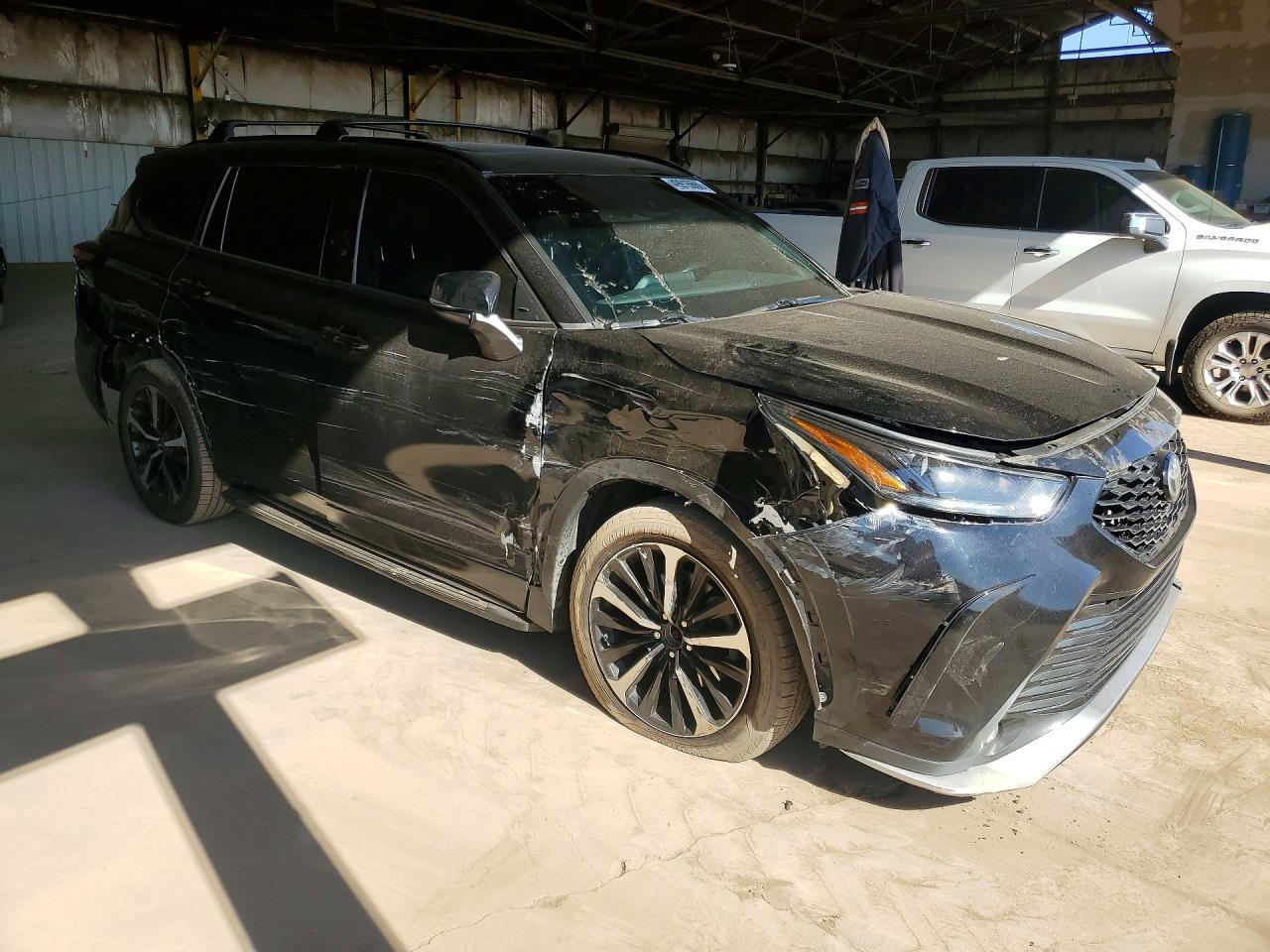 2021 TOYOTA HIGHLANDER
