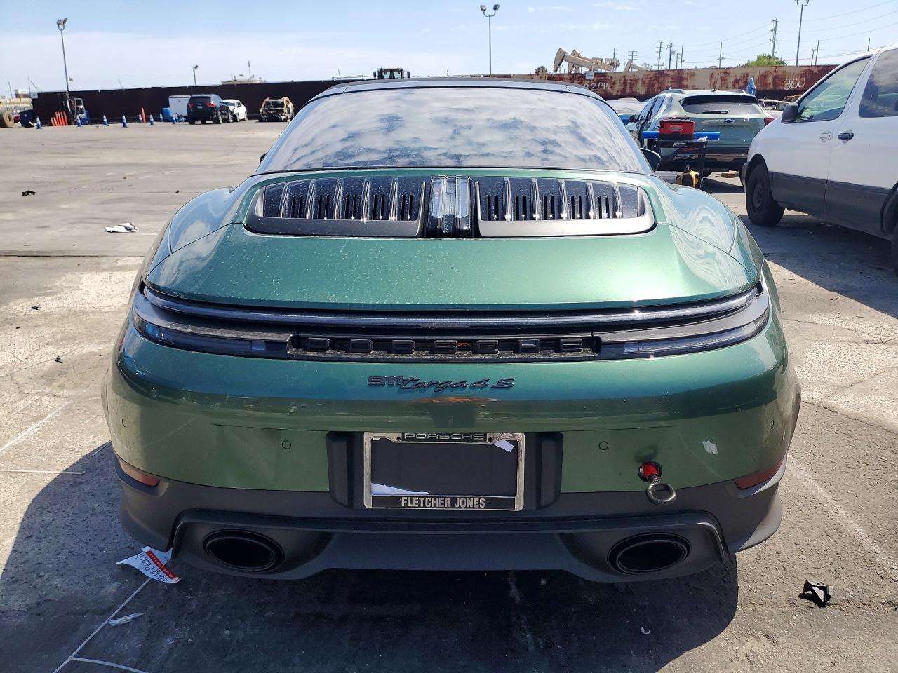 2026 PORSCHE 911
