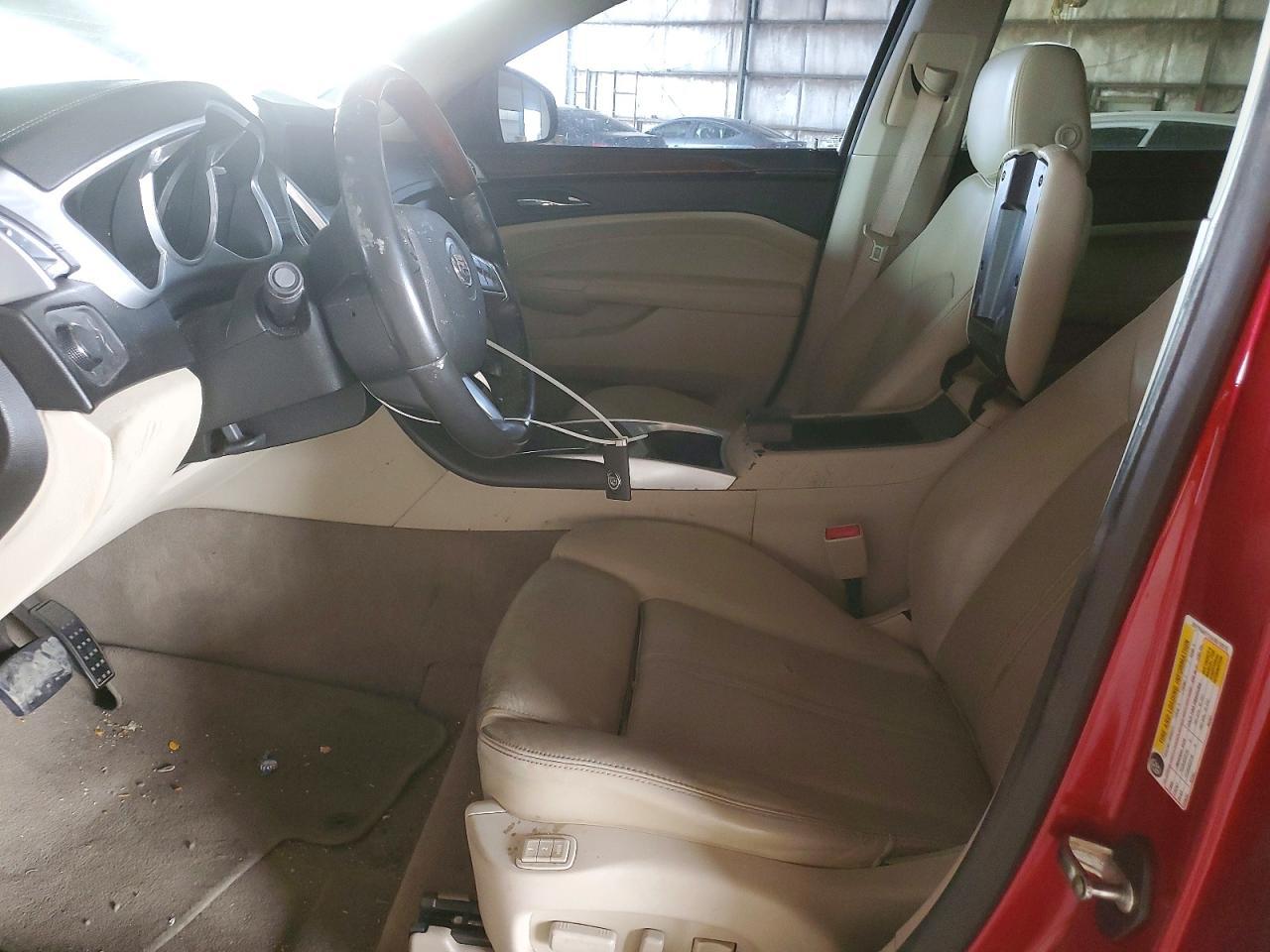 2010 CADILLAC SRX