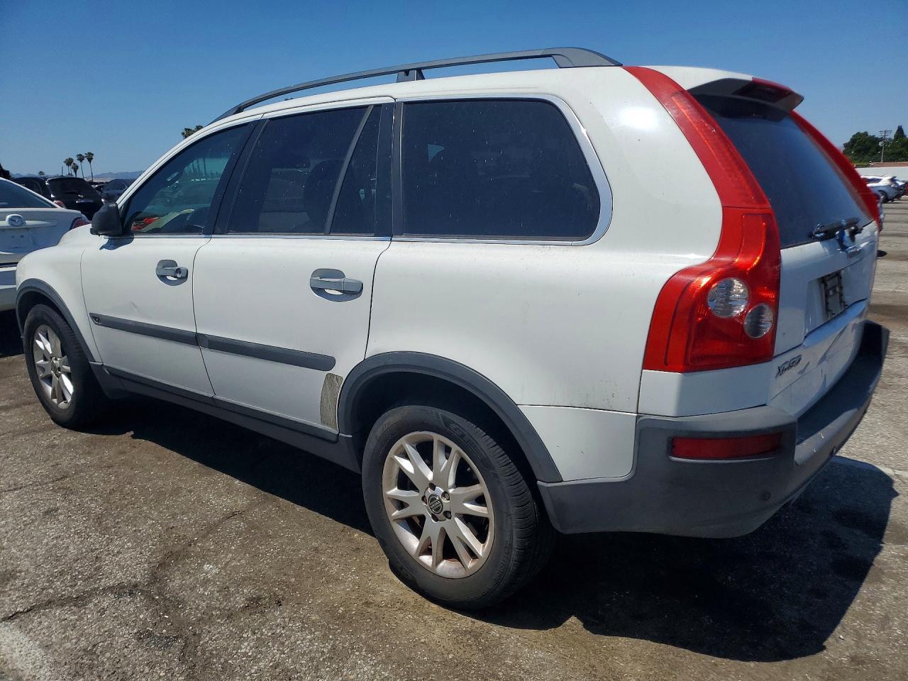 2005 VOLVO XC90