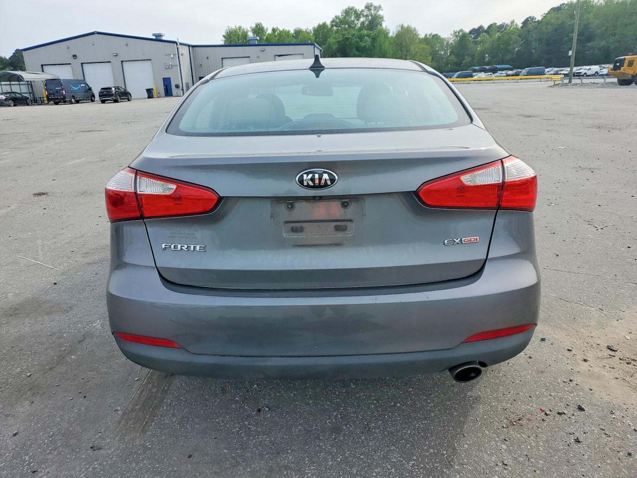 2016 KIA FORTE