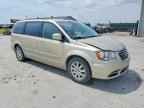 2013 CHRYSLER Town & Country