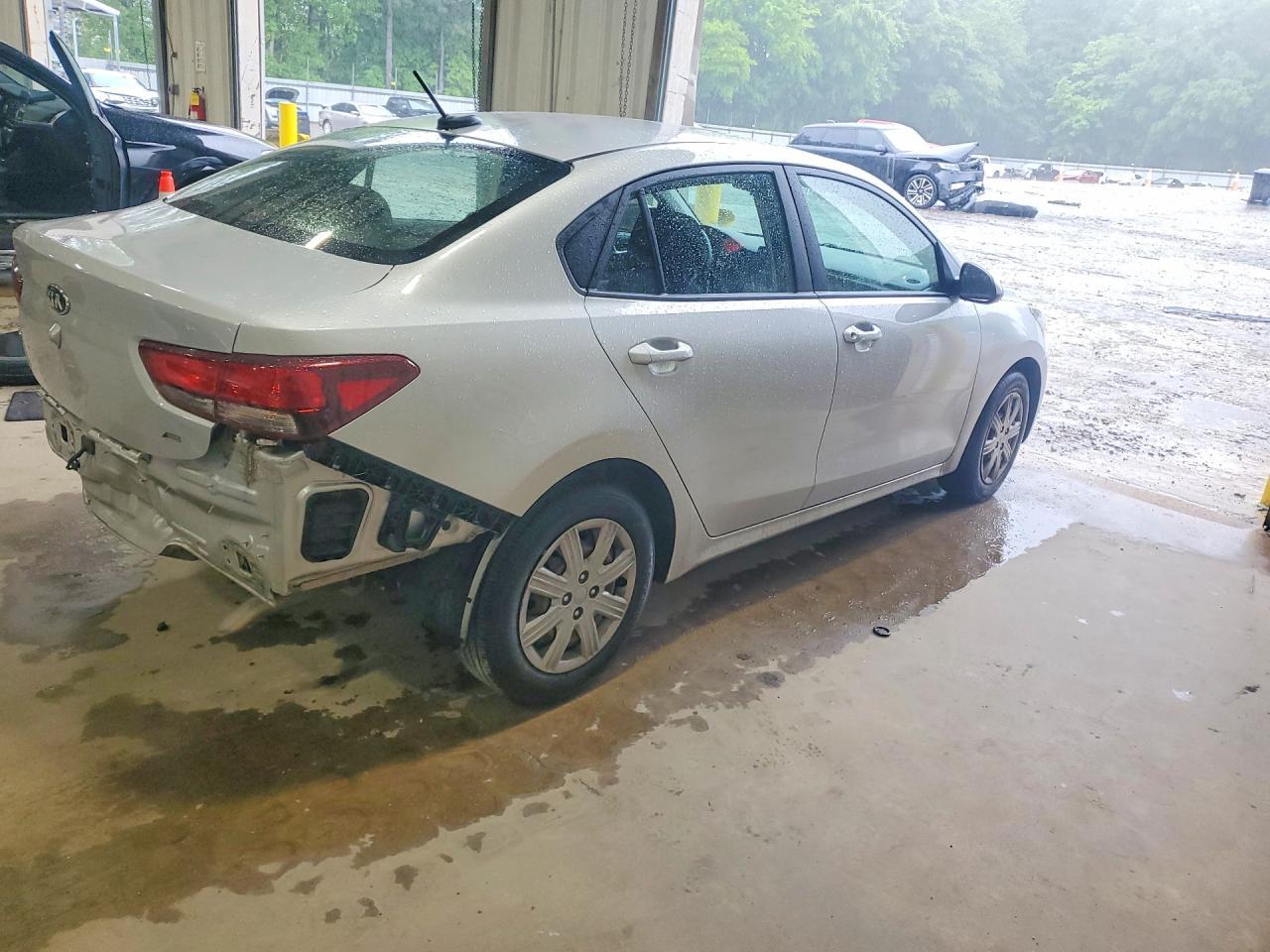 2021 KIA RIO
