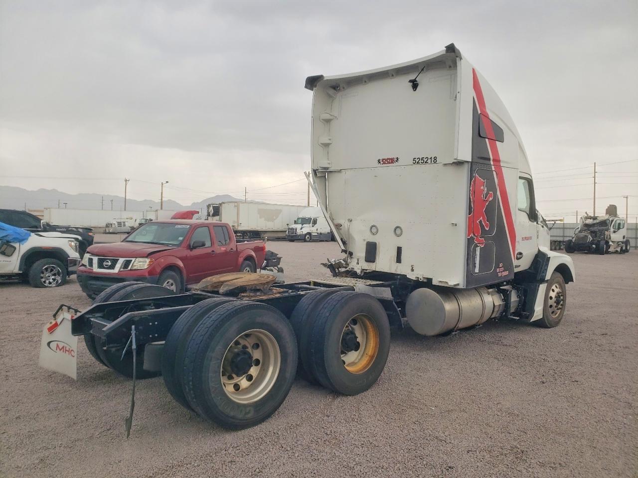 2023 KENWORTH T680