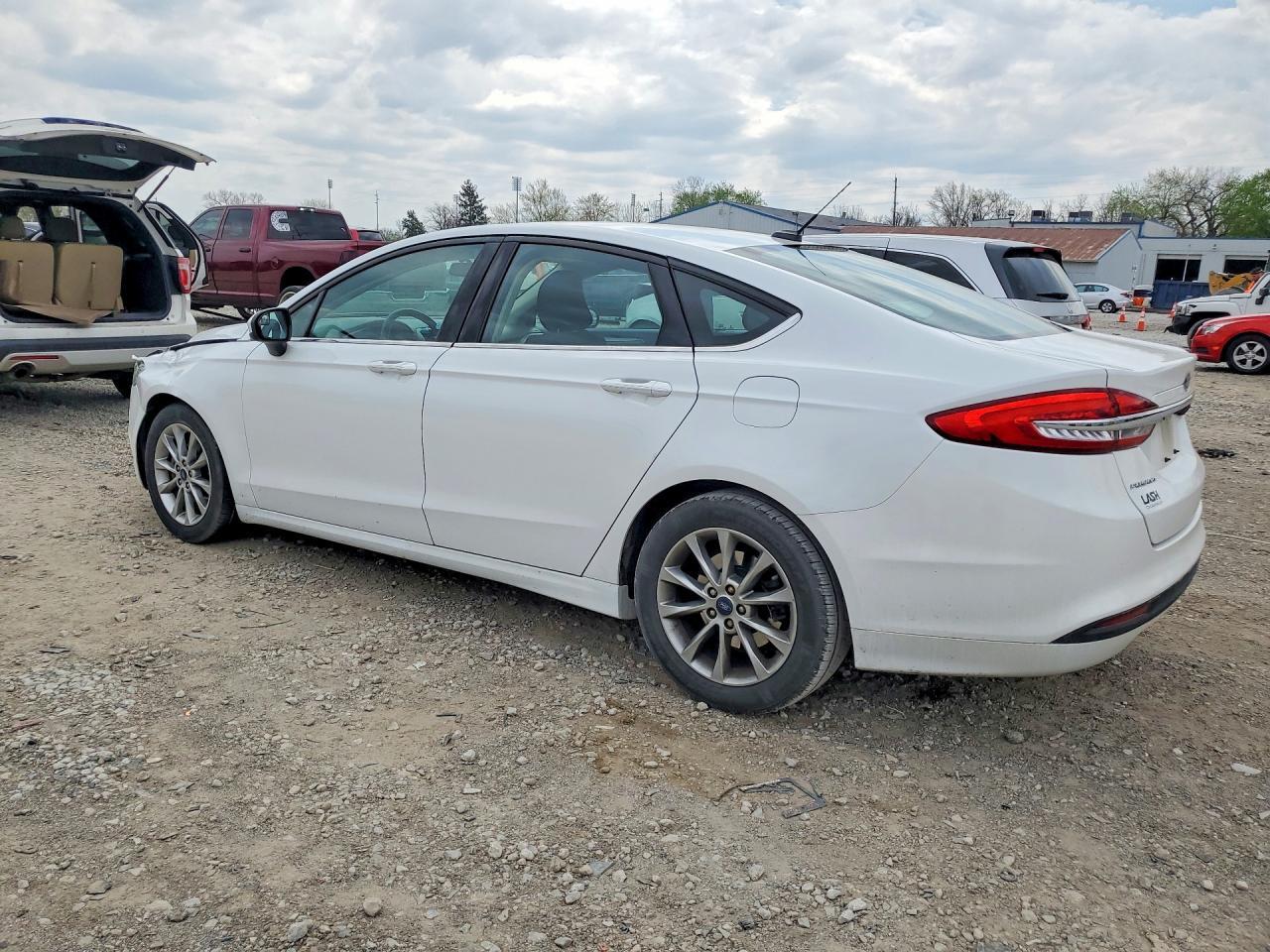 2017 FORD FUSION