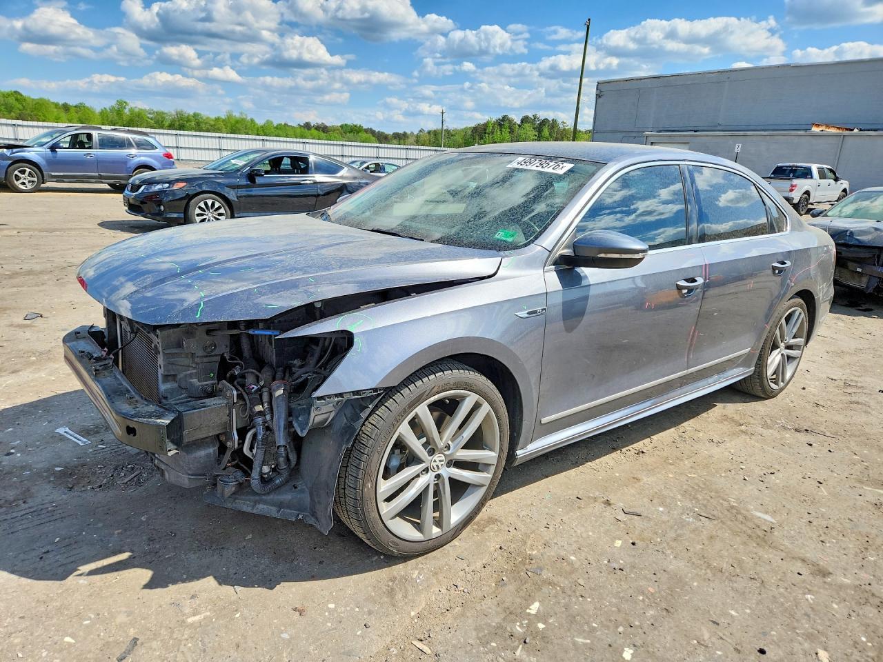 2017 VOLKSWAGEN Passat