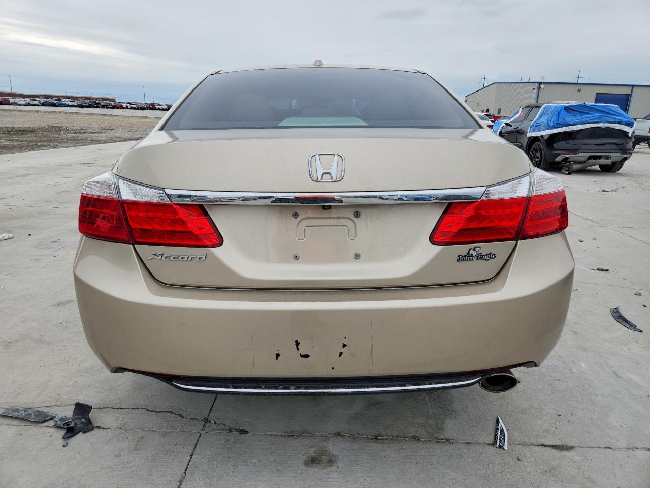 2015 HONDA ACCORD