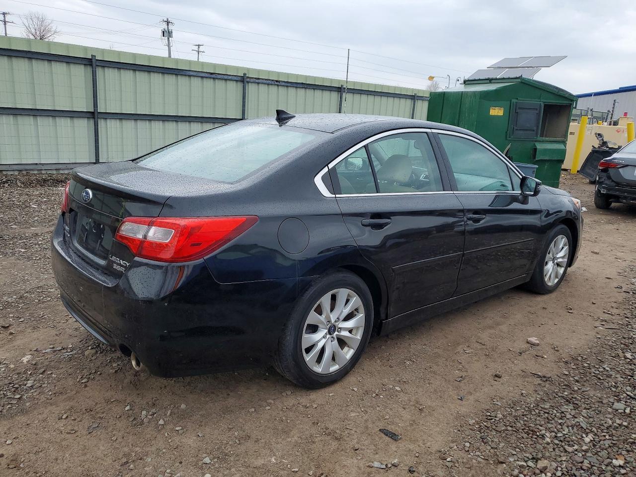 2016 SUBARU Legacy