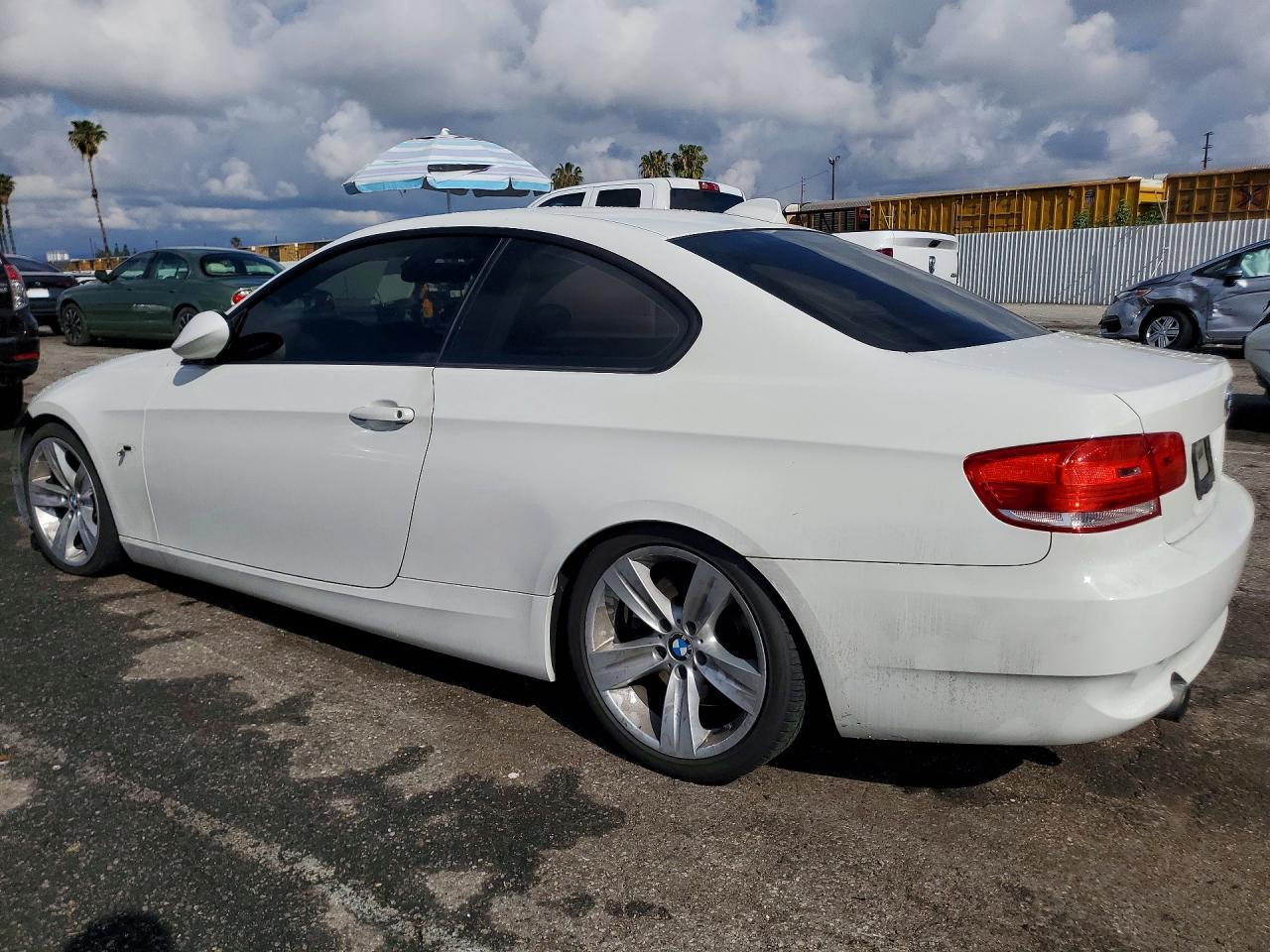 2009 BMW 3 SERIES
