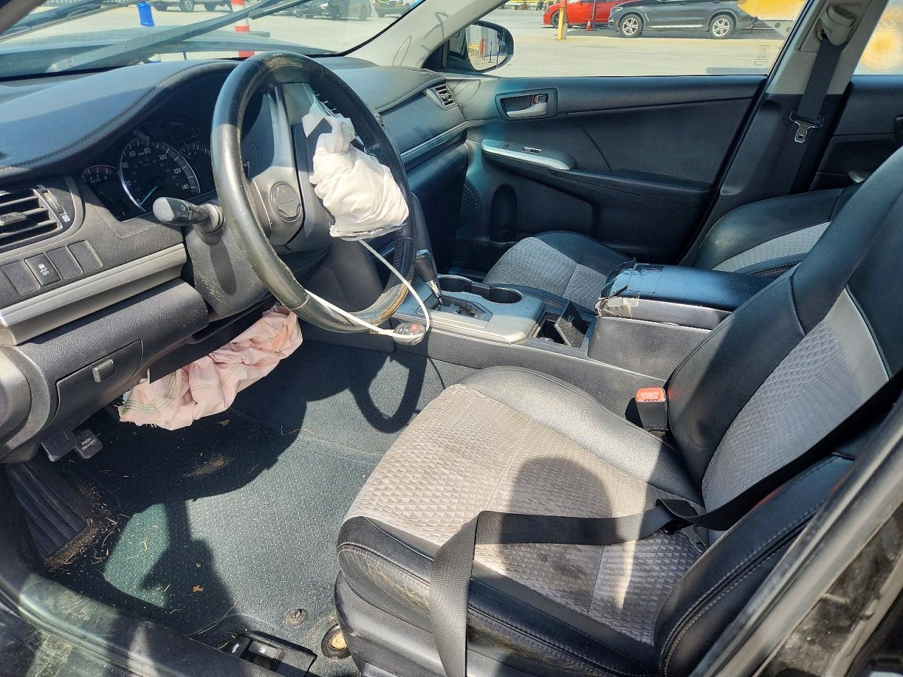 2012 TOYOTA CAMRY