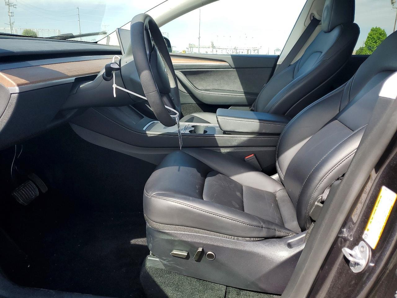 2024 TESLA MODEL Y