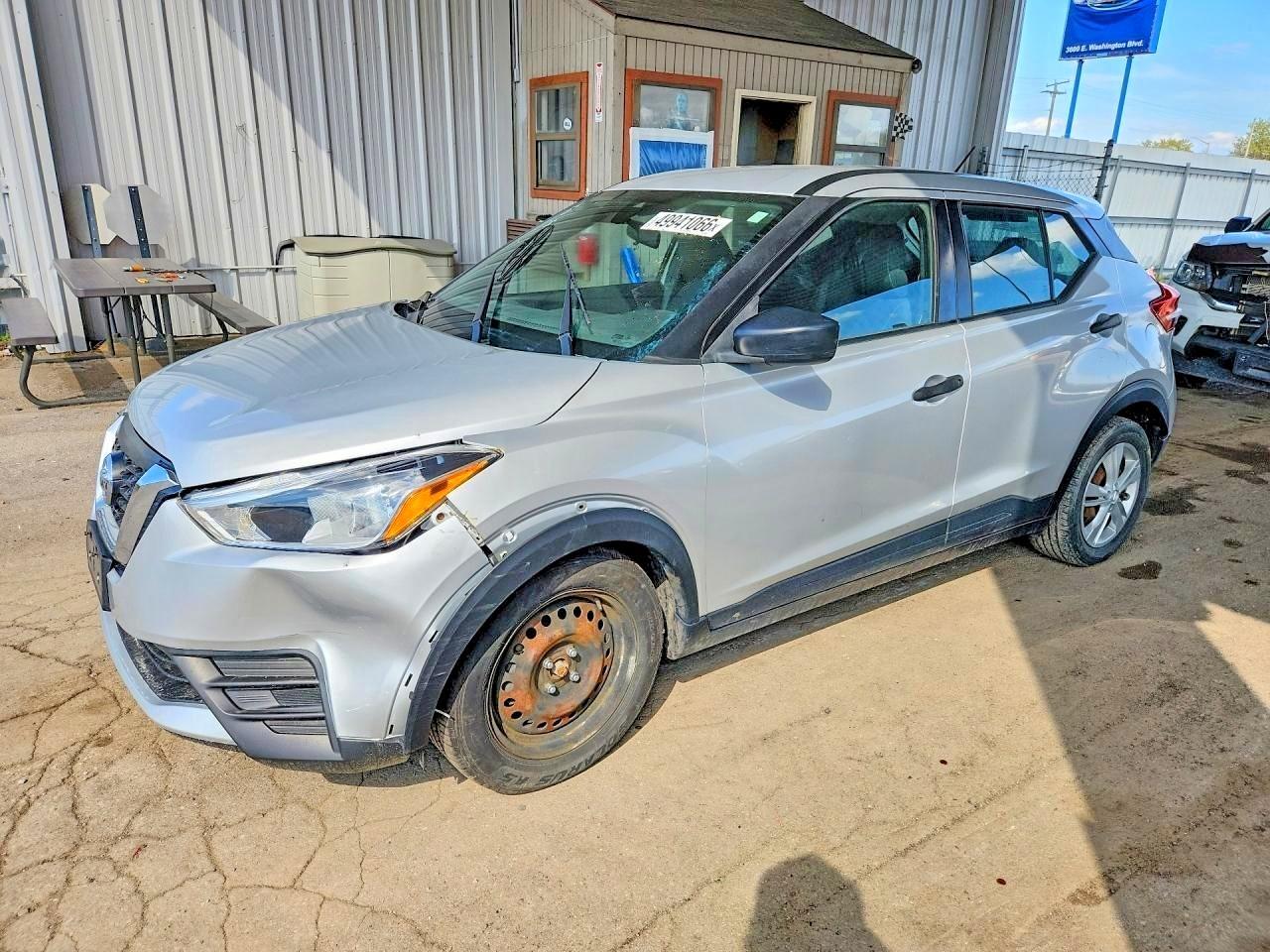 2020 NISSAN KICKS