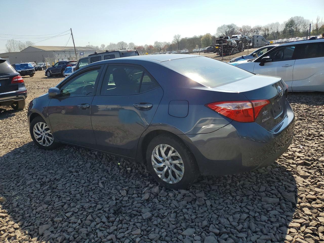 2017 TOYOTA COROLLA