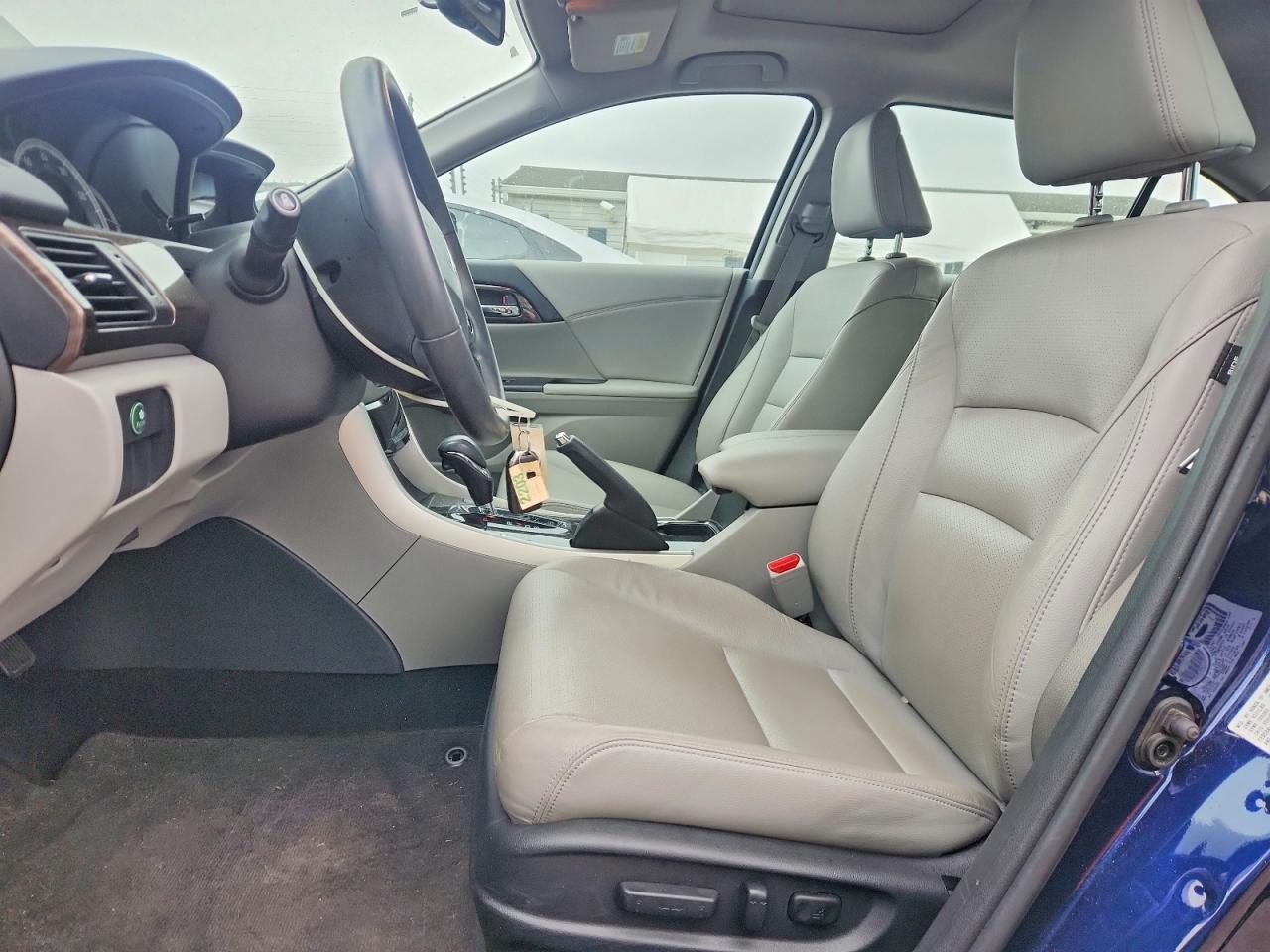 2016 HONDA ACCORD