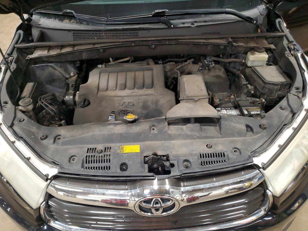 2015 TOYOTA HIGHLANDER