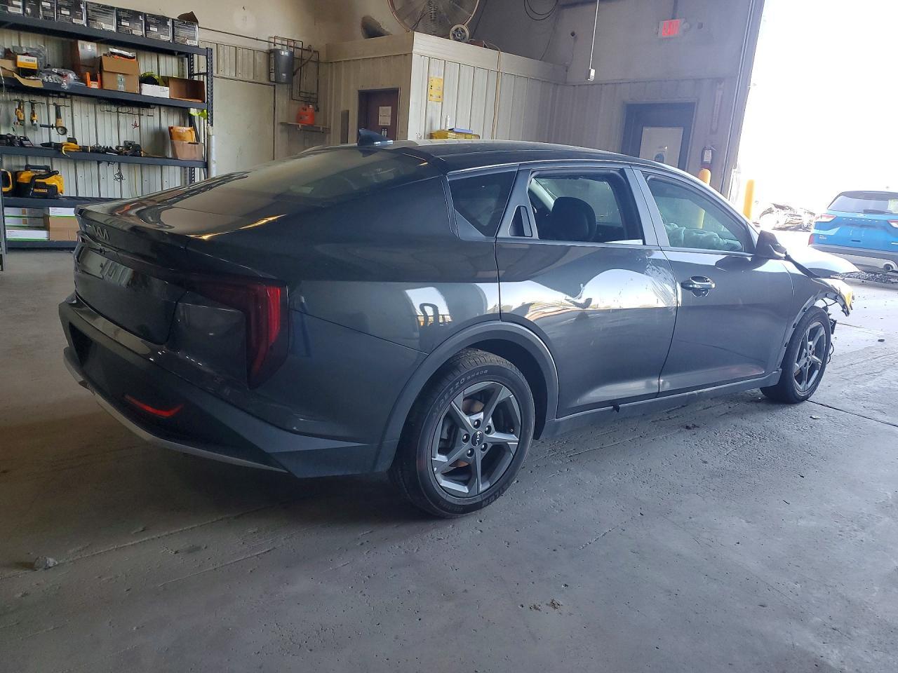 2025 KIA K4