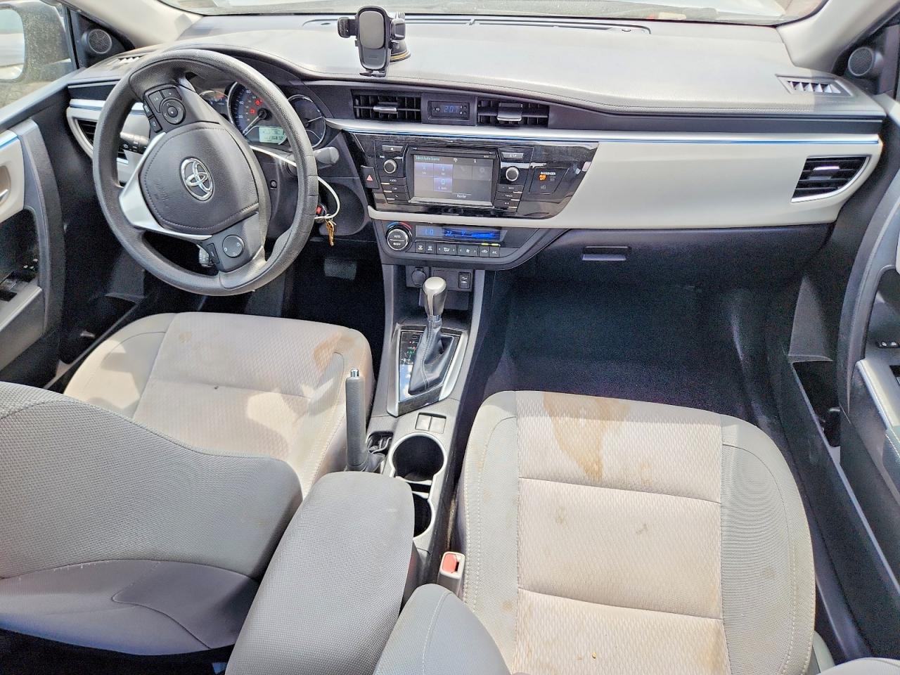 2015 TOYOTA COROLLA