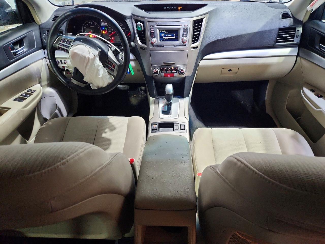 2014 SUBARU Outback