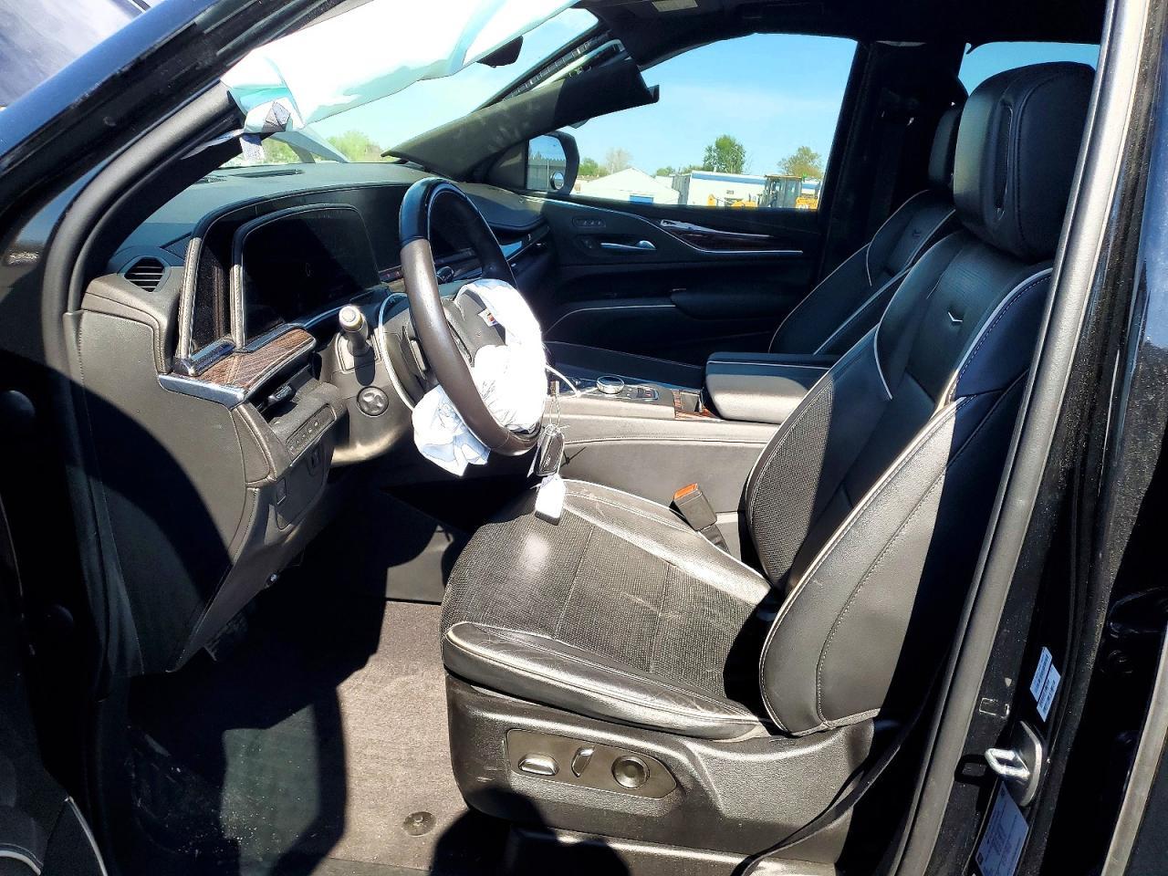 2023 CADILLAC Escalade ESV