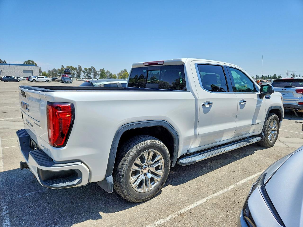 2021 GMC Sierra