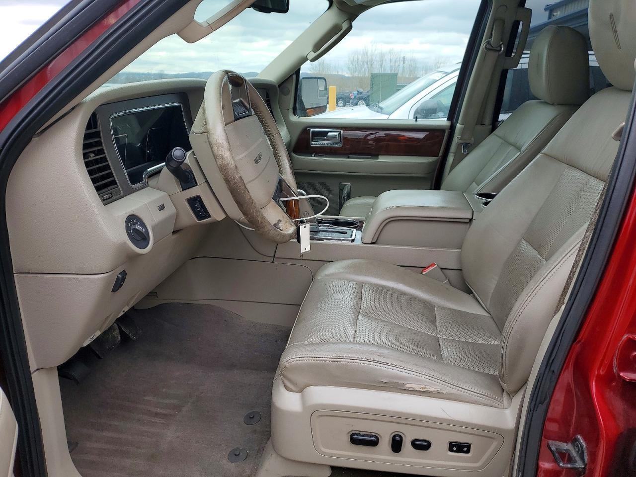 2013 LINCOLN Navigator