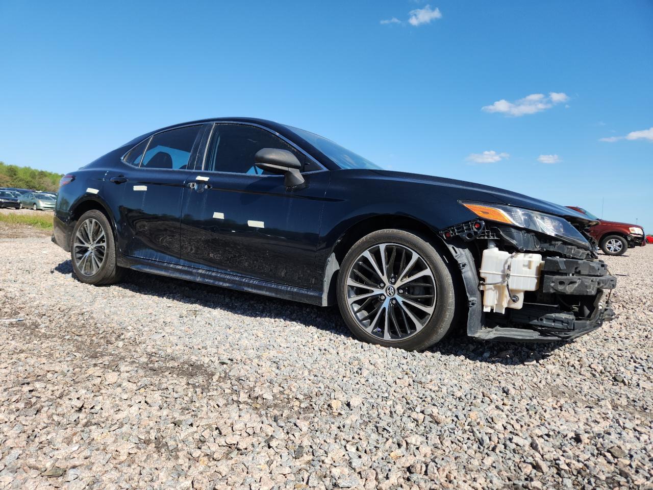 2018 TOYOTA CAMRY