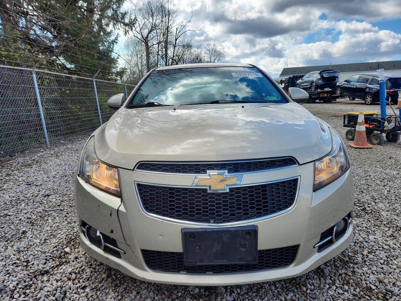 2011 CHEVROLET CRUZE
