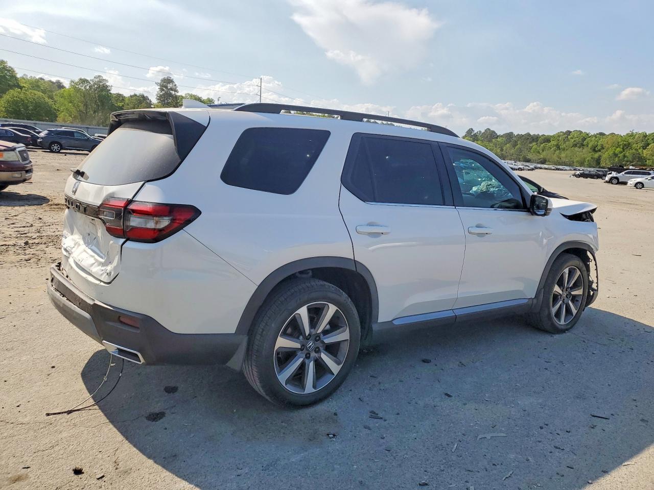 2023 HONDA PILOT