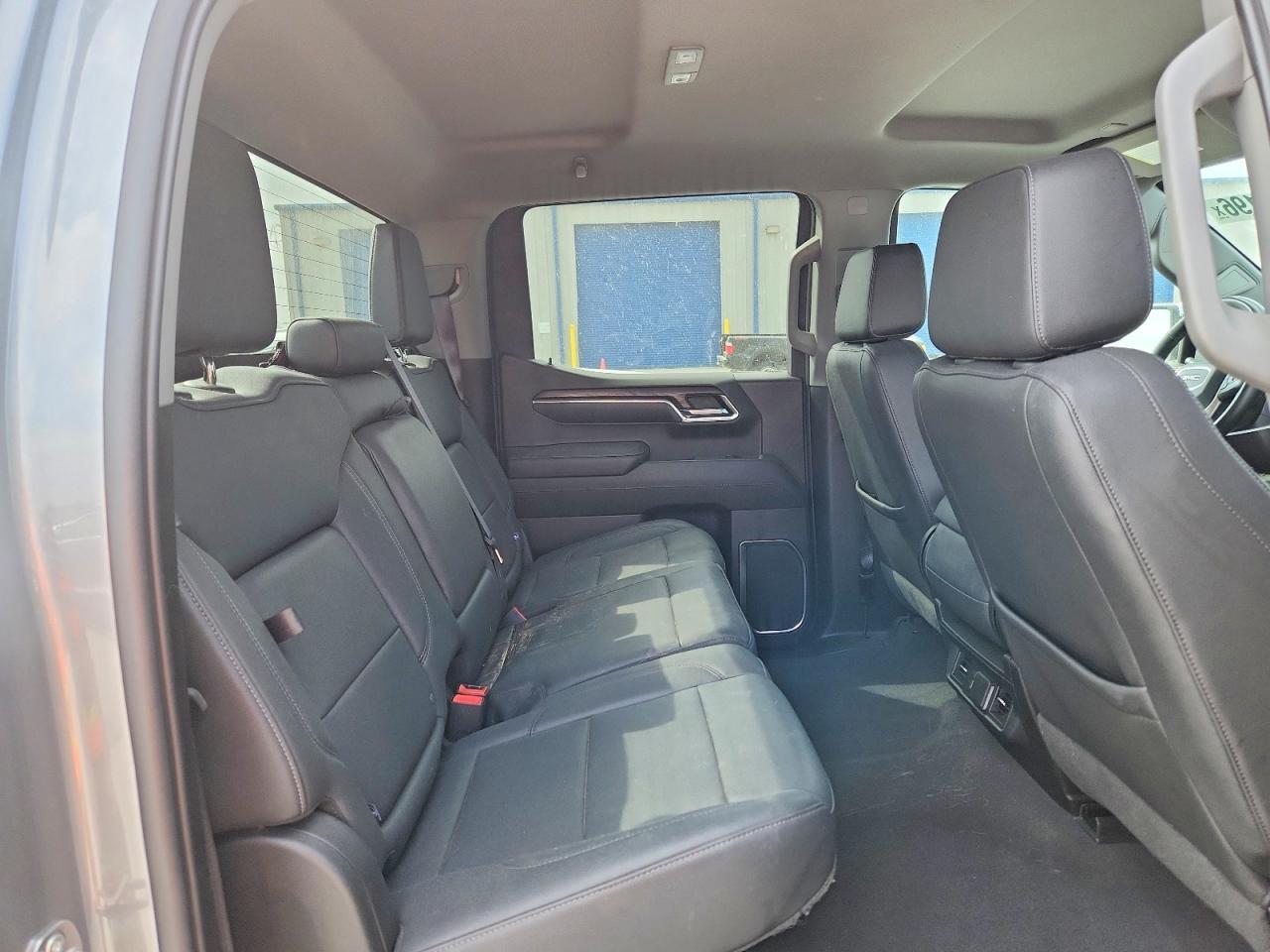 2024 GMC Sierra