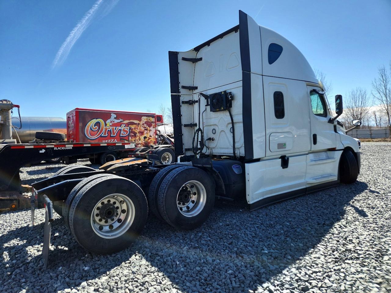 2024 FREIGHTLINER CASCADIA 126