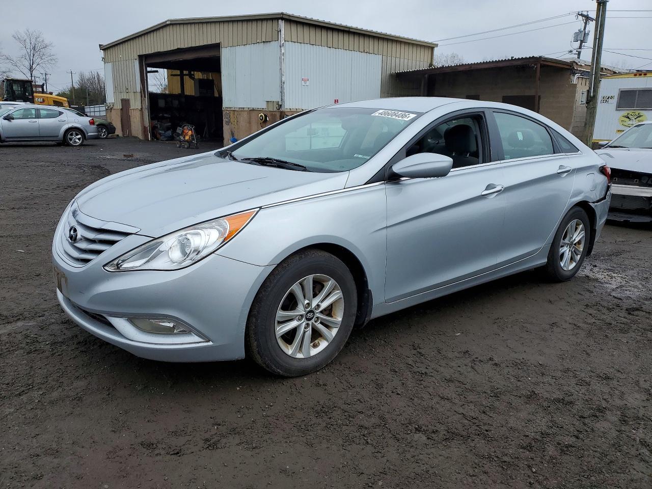 2013 HYUNDAI SONATA