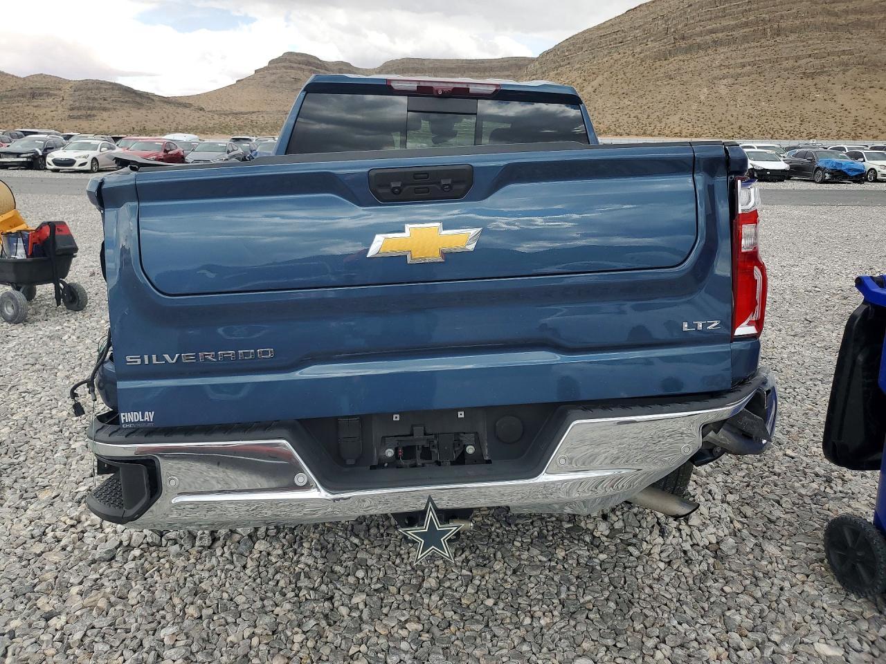 2024 CHEVROLET Silverado