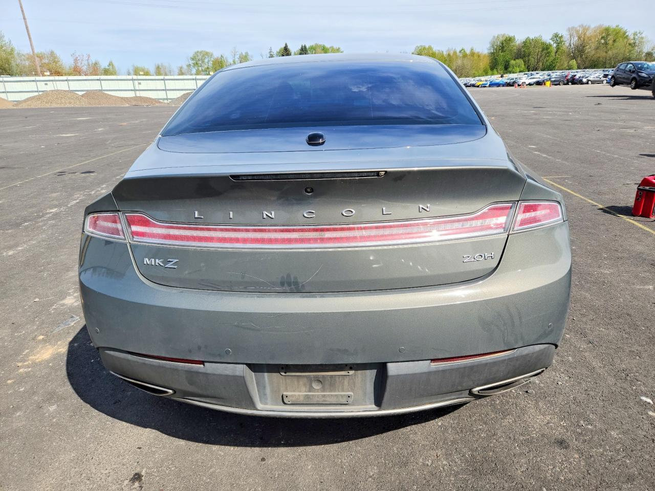 2017 LINCOLN MKZ