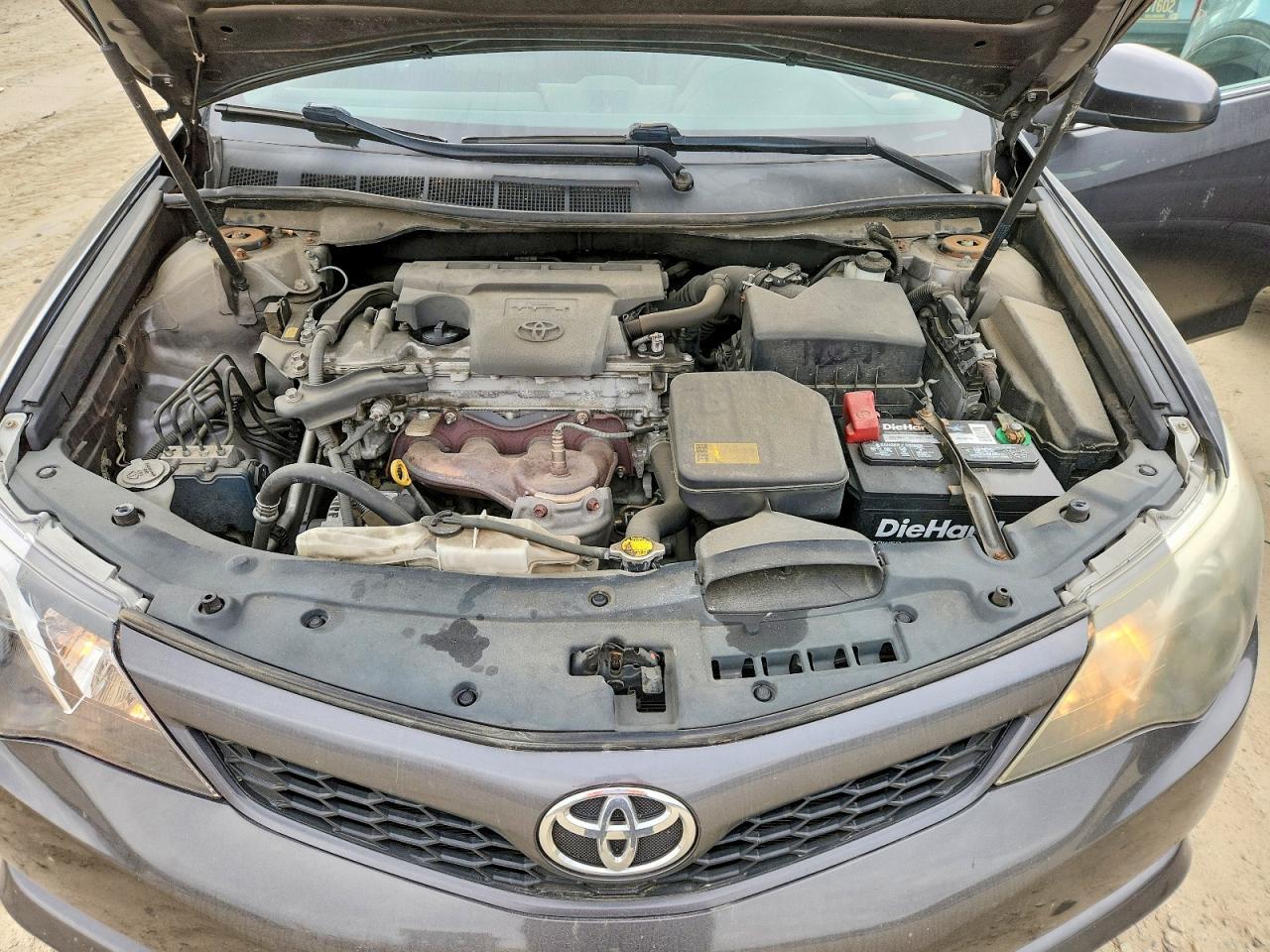 2013 TOYOTA CAMRY