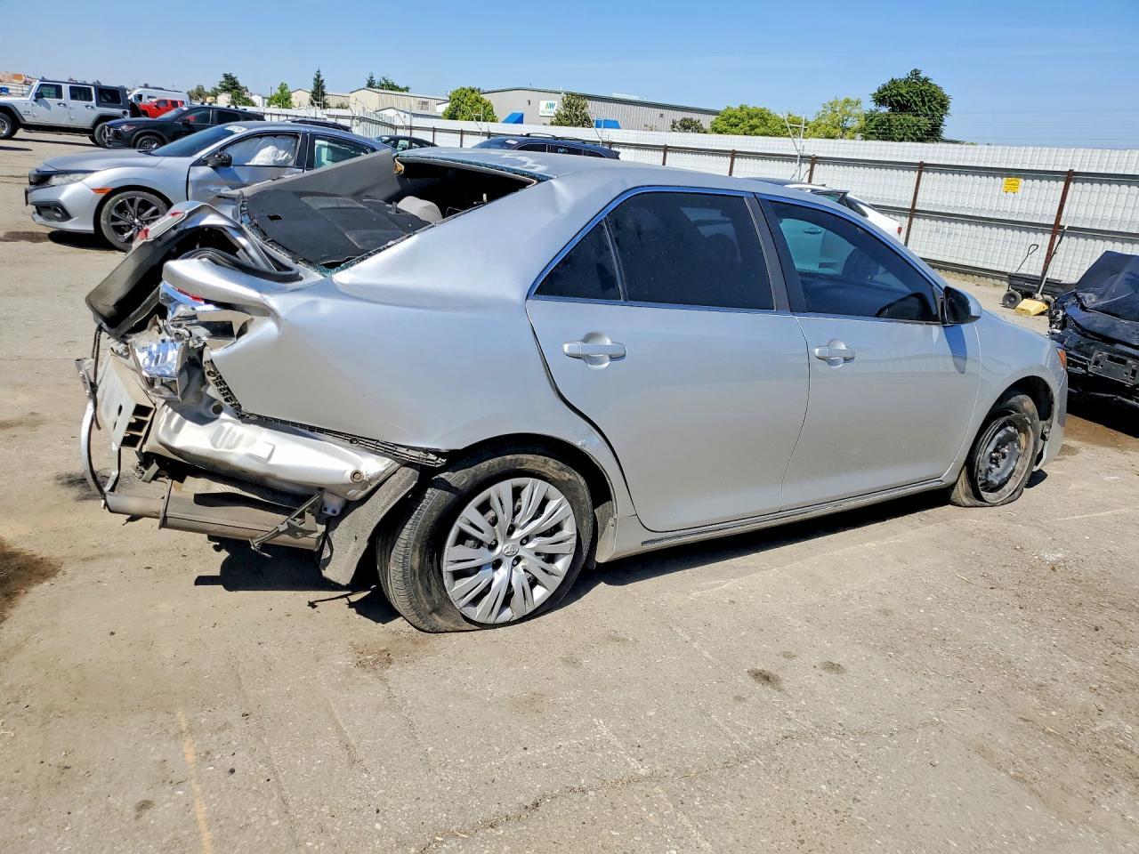 2012 TOYOTA CAMRY