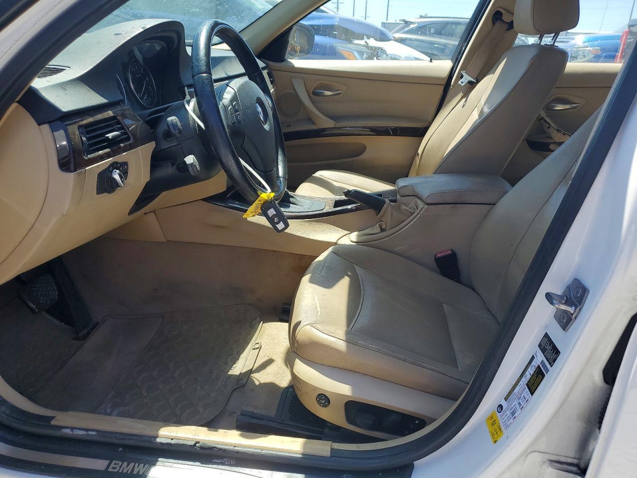 2011 BMW 3 SERIES