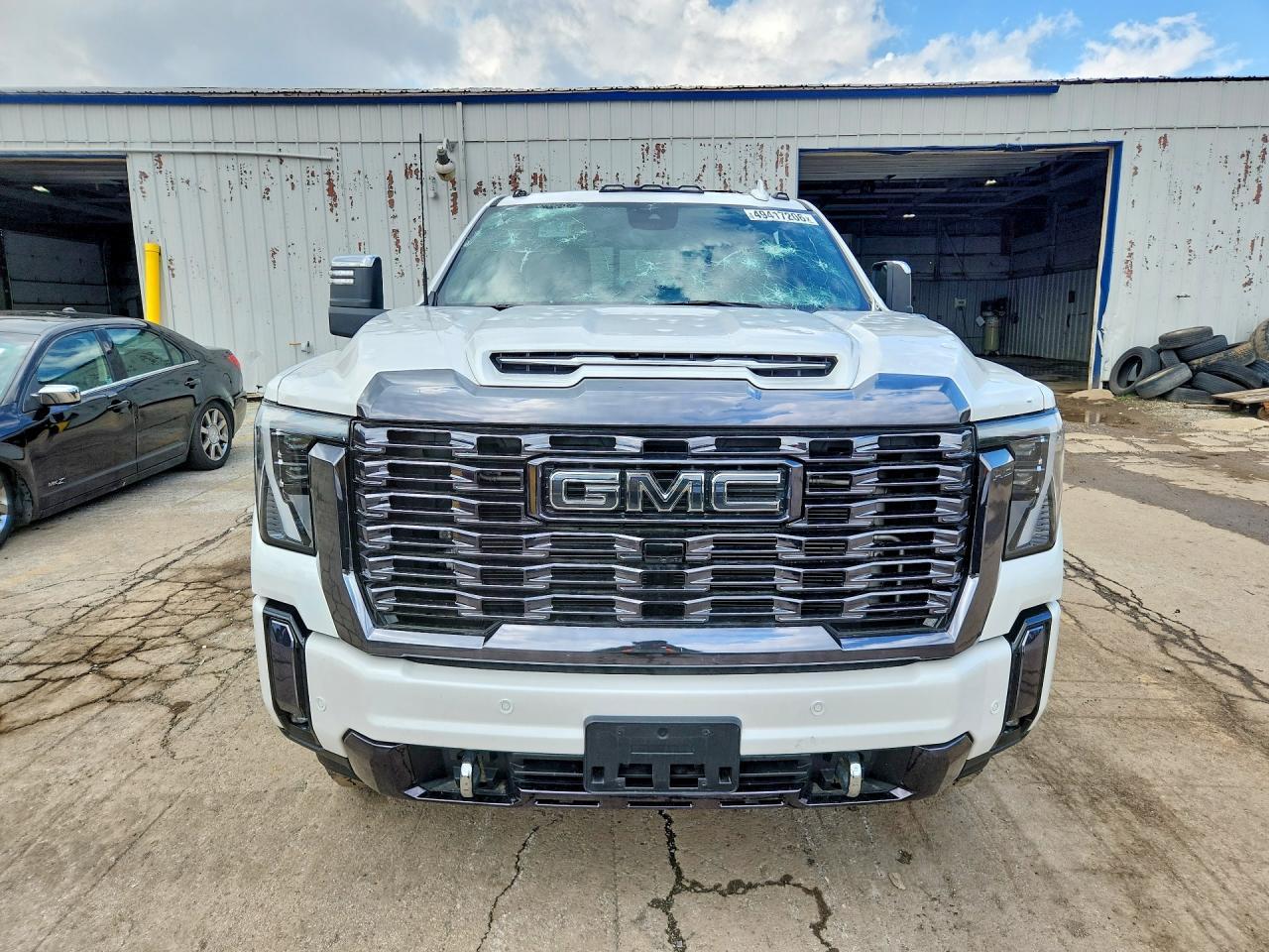 2024 GMC Sierra