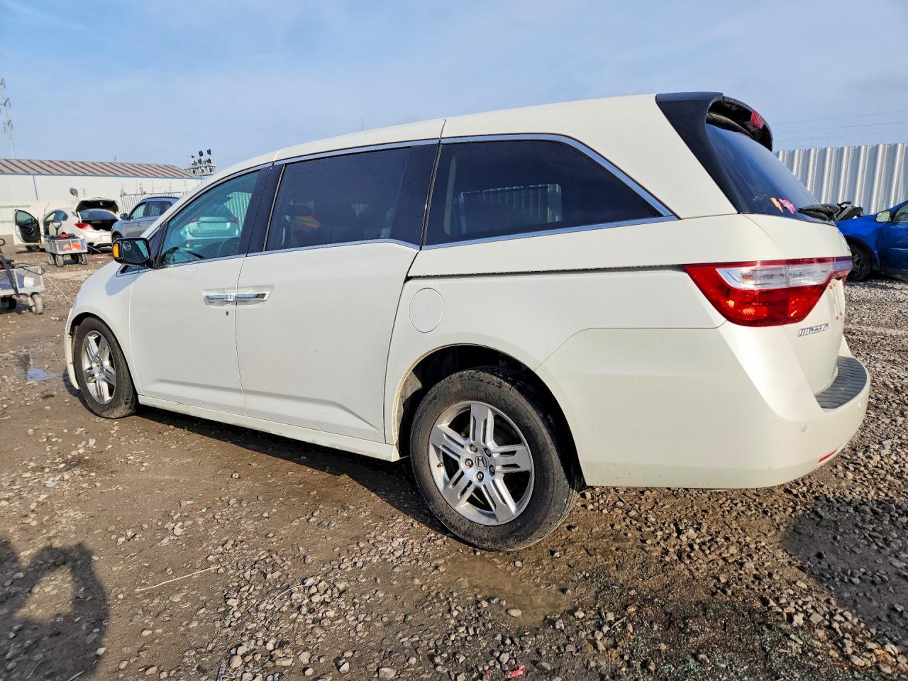 2013 HONDA ODYSSEY