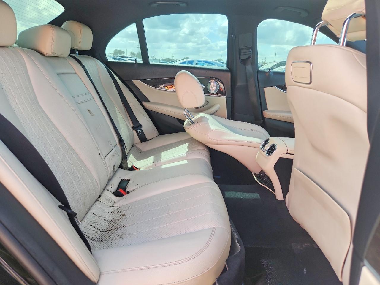 2019 MERCEDES-BENZ E-Class